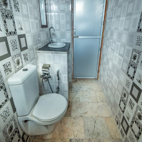 Rekha  and Kamla Homestay